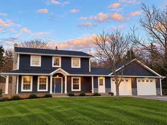 45 Earl Drive, Stratford, PE, C1B 1K8 house for sale Listin.