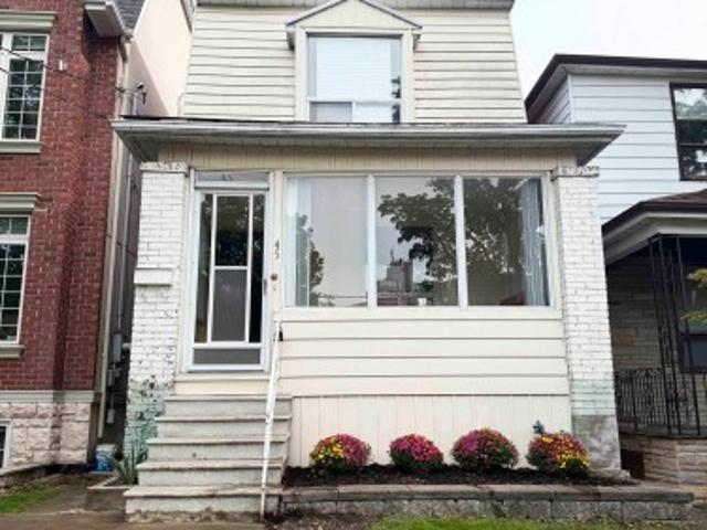 45 Eaton Avenue, Toronto, ON, M4J 2Z4 house for sale | Listing ID E13866 | Royal LePage