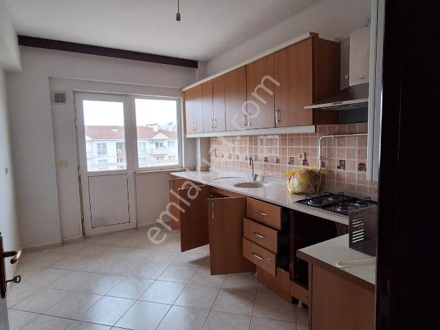 45 şekergayrimenkul 3+1 125m² Hantek Orkide Sitesi Kiralık Daire