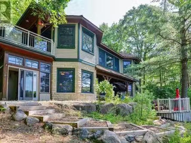 45 Estate Drive, Muskoka Lakes Medora, ON, P0B 1J0 Luxury.