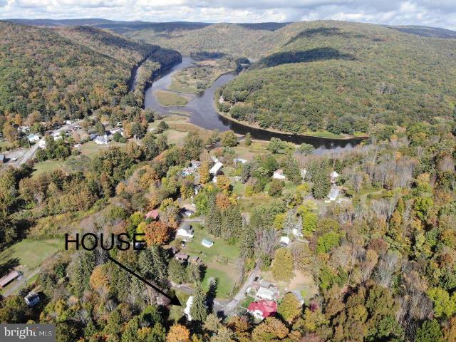 45 Grocery Hill Rd, Equinunk, PA 18417 | MLS #PAWN2000