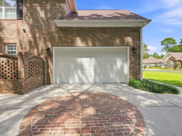 45 Highwood Circle
