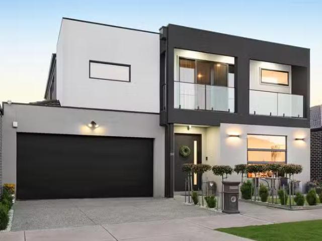 45 Lemongrass Drive, MICKLEHAM, VIC 3064 House for Rent