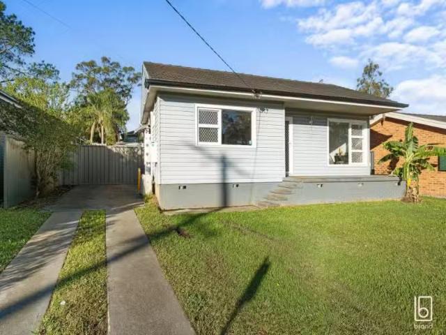 45 Mckellar Boulevard, BLUE HAVEN House for rent Listed by Cr.