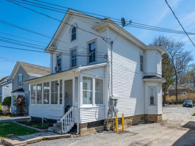 45 Madison St