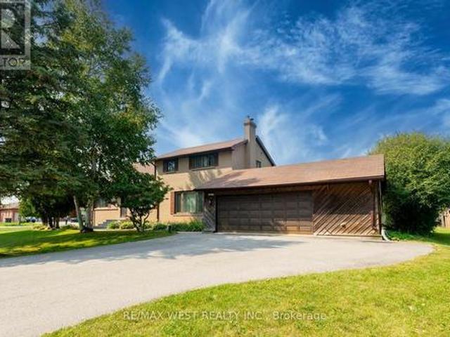 45 Marysfield Drive, Brampton, ON, L6P 0J2 house for sale | Listing ID W13651 | Royal LePage
