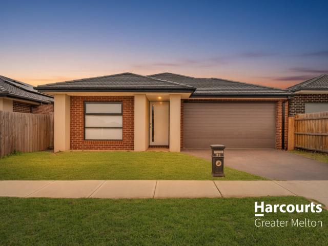 45 Murray Road, THORNHILL PARK, VIC 3335