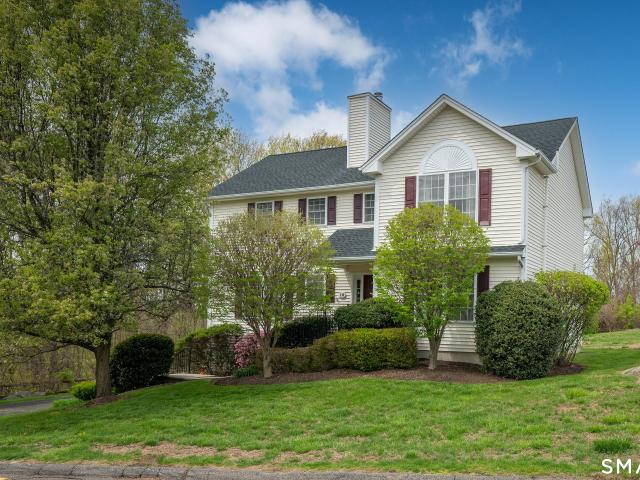 45 Pocono Ln, Unit 10, Danbury, CT 06810 | MLS #24171