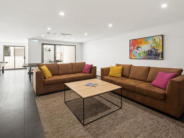 45 Regent Street, Woolloongabba