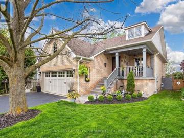 45 Rosemarie Crescent, Whitby, ON, L1M 1G6 house for sale | Listing ID E13153 | Royal LePage