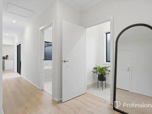 45 Saxon StreetSmithfield Plains SA 5114, Australia