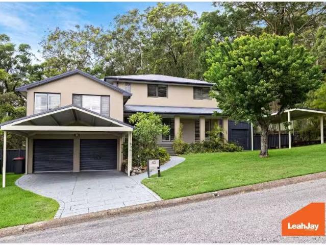 45 Seaview Close, Eleebana House for rent Listed by Leah Jay.