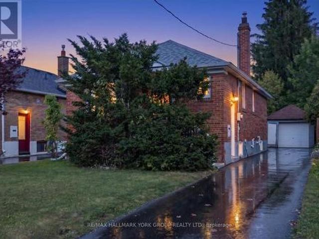 45 Seventeenth Street, Toronto, ON, M8V 3K2 house for sale | Listing ID W13835 | Royal LePage