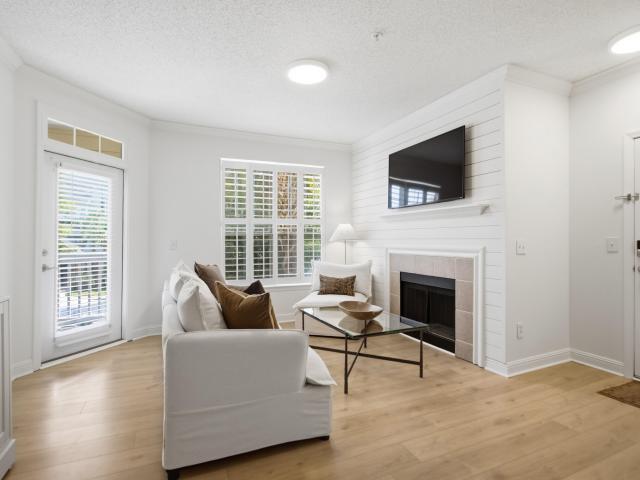 45 Sycamore Avenue Apt 1323