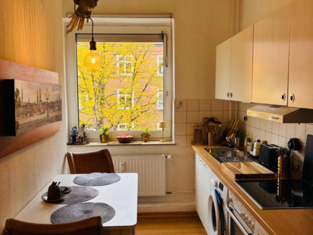 45m2 möbilierte Wohnung mit Einbauküche und Vollbad
