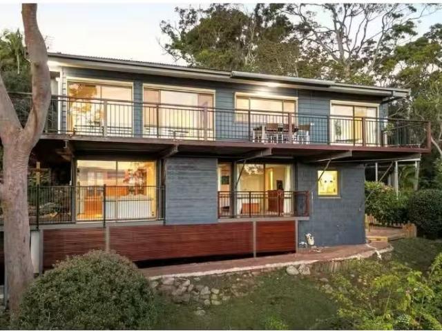 45A Riviera Avenue, Avalon Beach House for rent Listed by Dav.