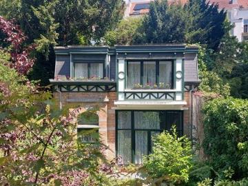 45sqm studios to rent in Schuman