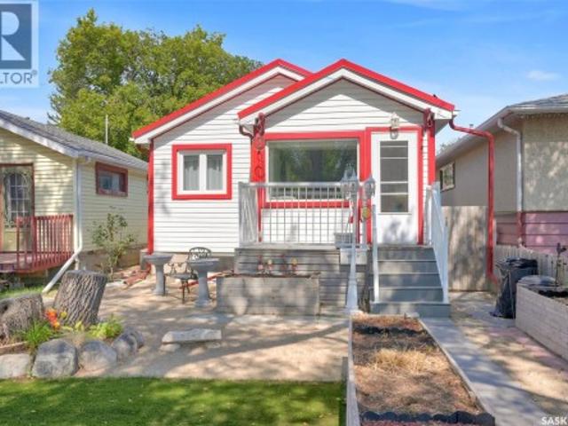 4604 Dewdney Avenue, Regina, SK, S4T 1B4 house for sale | Listing ID SK047766 | Royal LePage
