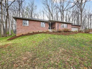 4606 N Chatham Drive