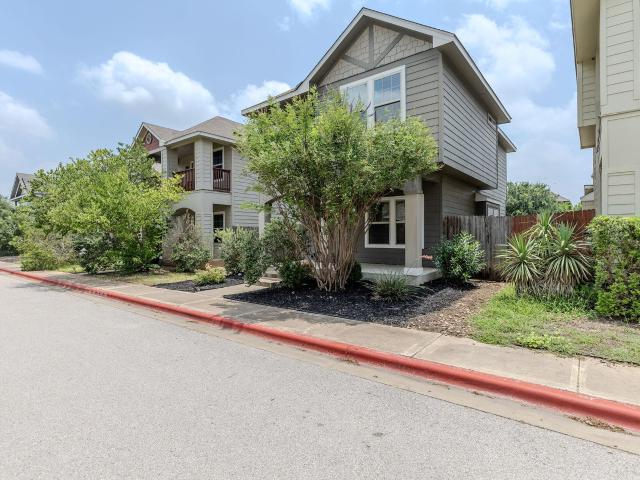 4607 Graceful Ln