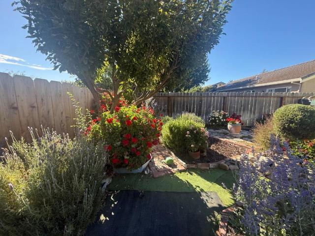 46085 Pine Meadow Drive