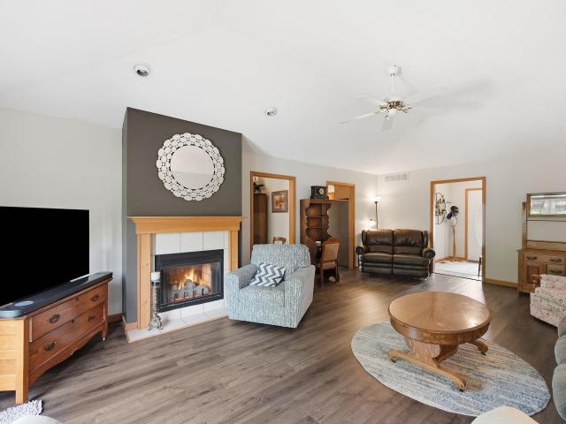 4608 W Sandpiper Drive
