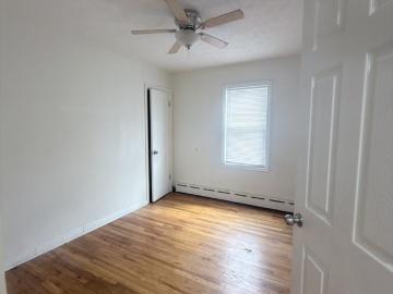 4602 Cass Street 2 Bedroom Apartment for Rent at 4602 Cass St, Omaha, NE 68132 Dodge Street Corridor