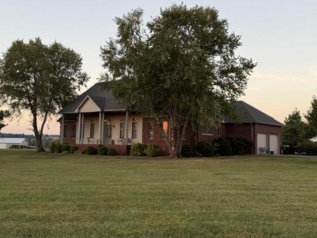 460 B White Road