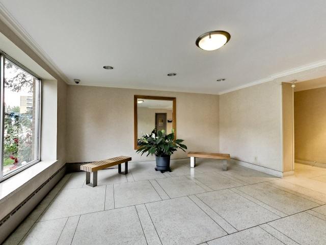 460 Eglinton Avenue East Studio Apartment for Rent at 460 Eglinton Ave E, Toronto, ON M4P 1M3 North Toronto