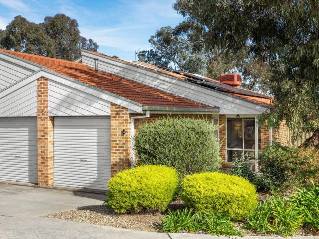 4/60 Jacaranda Drive, Jerrabomberra