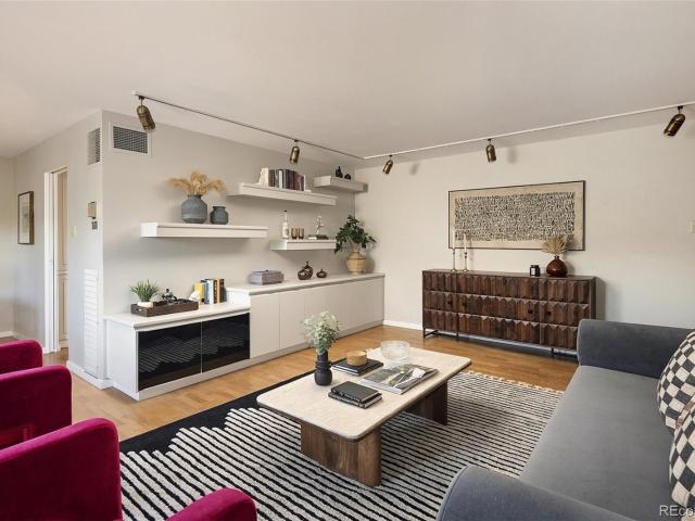 460 S Marion Parkway # 653