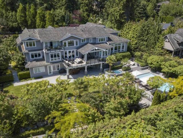 460 Westholme Road, West Vancouver, BC, V7V 2N1 Luxury House for sale | Listing ID R3088 | Royal LePage Carriage Trade Luxury Properties
