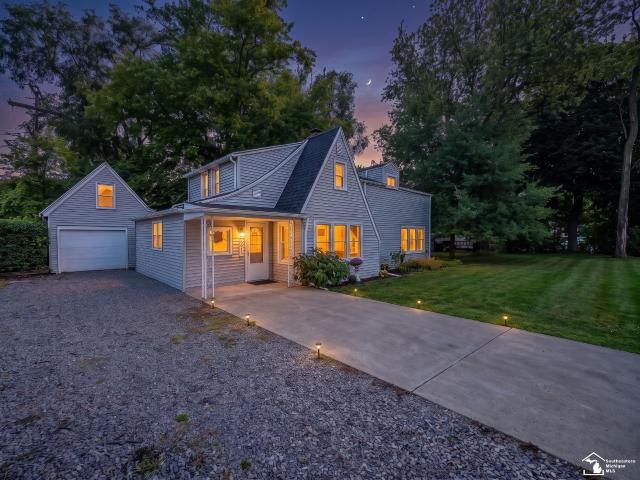 4615 Ives Drive
