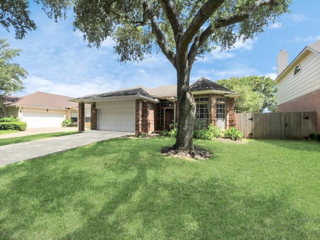 4615 Jaymar Dr, Sugar Land, TX 77479 | MLS #22413