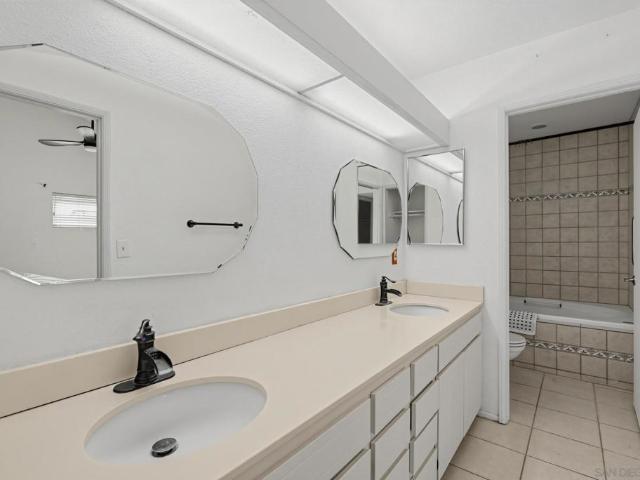 4616 Bay Summit Pl