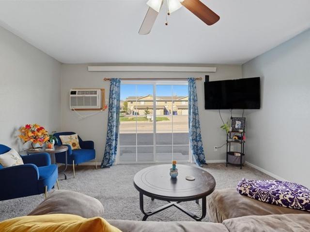 4616 Chalkstone Dr Unit E, Rapid City, SD 57701