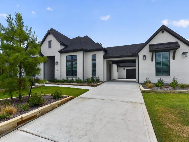 4616 Sterling Springs Dr Drive