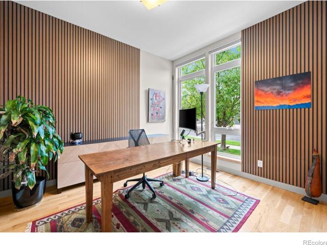 4616 Sunnyside Place