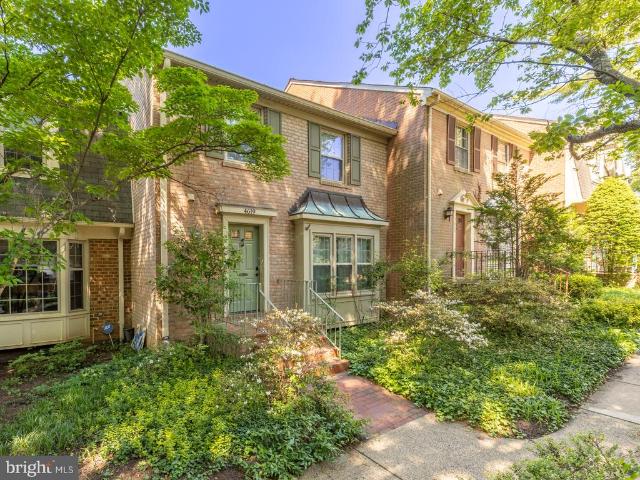 4619 4Th Road N