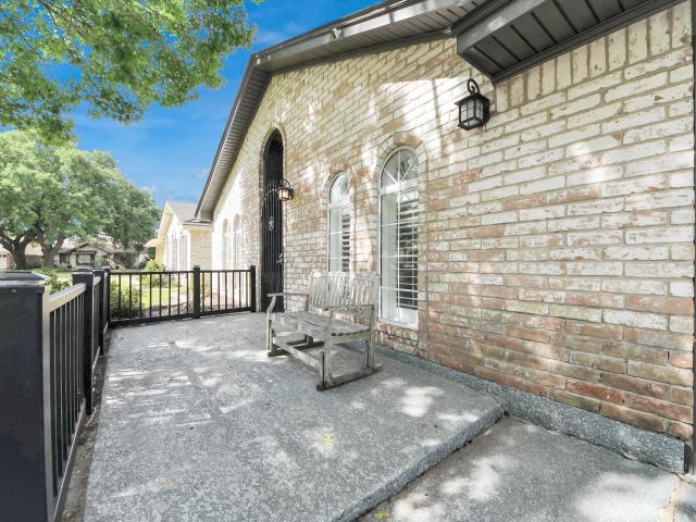 4611 Northrup Drive