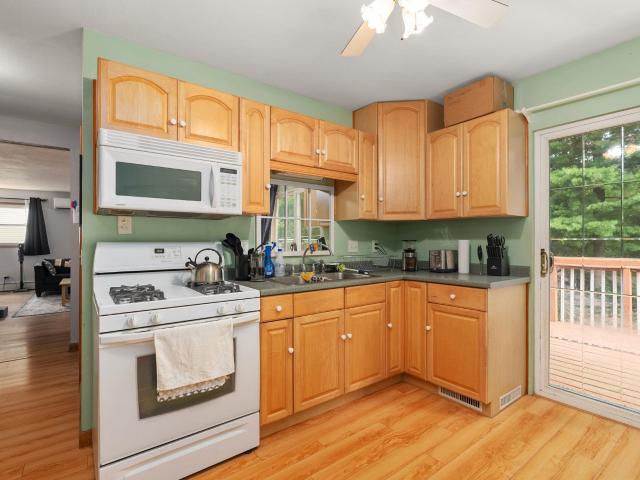 4611 Dennis Drive