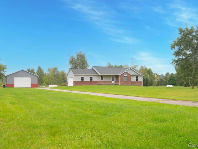 4612 Curtis Road
