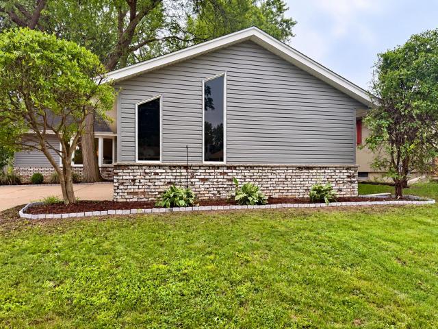 4613 87th Pl