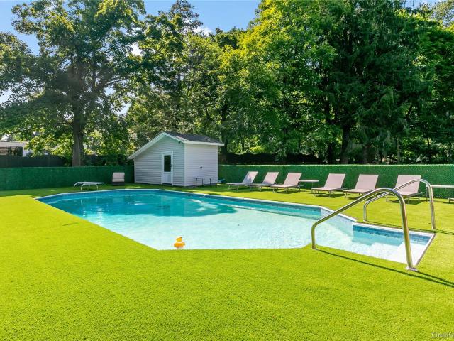 461 Bedford Road