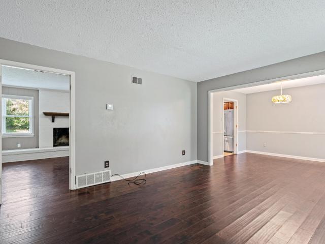 461 dove valley dr