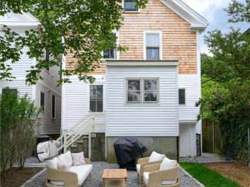 461 Spring Street, Newport, US, RI