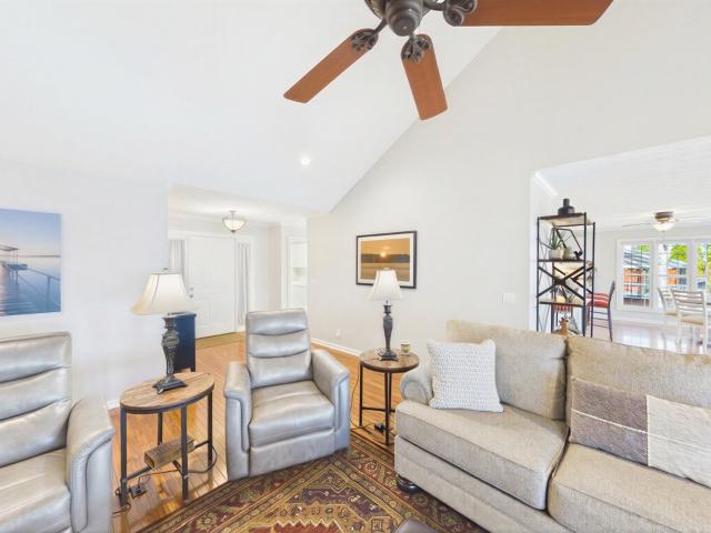 461 Patricia Dr