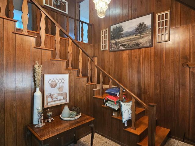 461 W Scott Drive