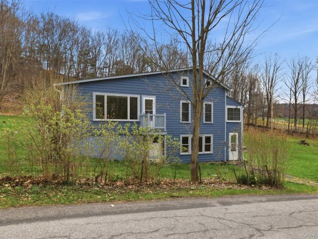 461 White Schoolhouse