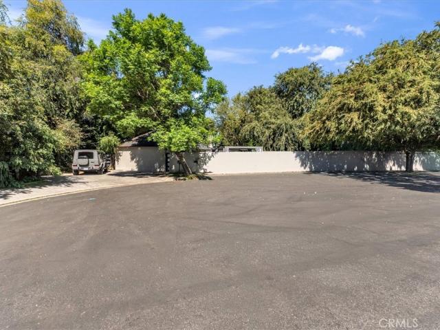 4624 Saint Clair